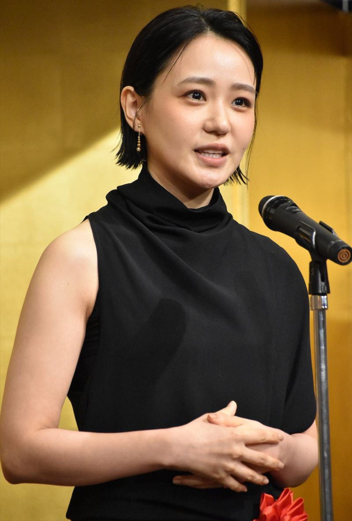 上白石萌音、憧れ続けた舞台で栄冠「これまでのご縁が数珠つなぎのように」