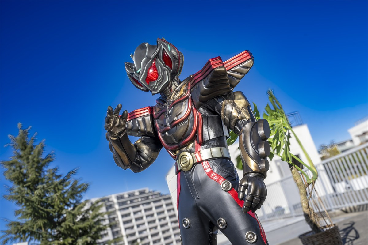 『仮面ライダーゼッツ』第41話「目覚める」、立ちはだかる小鷹からCODEを守れ！