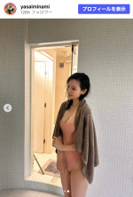“可愛すぎる”元スタバ店員・安井南、グラビアも話題　※「安井南」Instagram