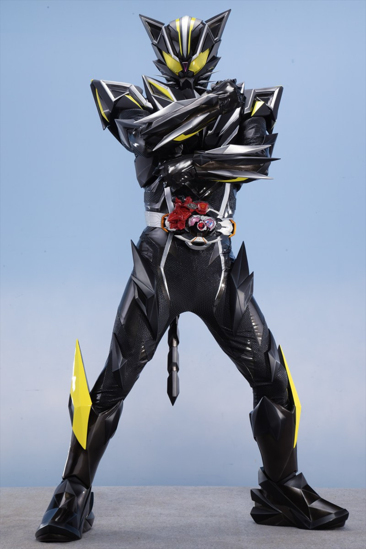 今度の仮面ライダーはネズミ!?　『仮面ライダーマイス』2026年9月スタート
