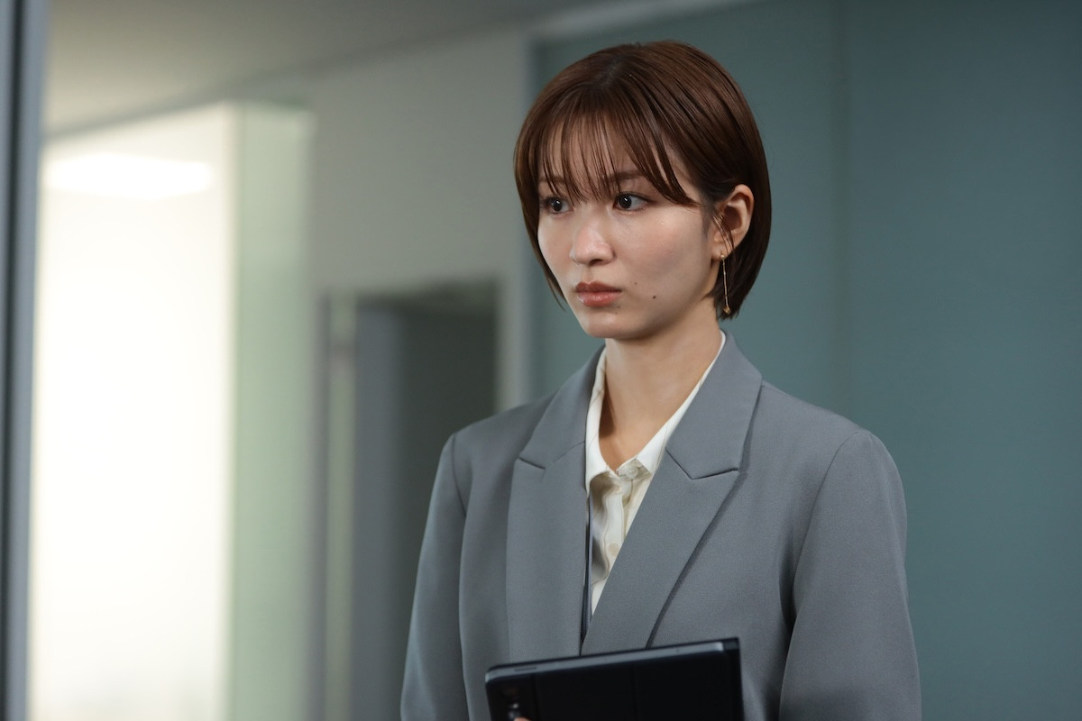 『告白－25年目の秘密－』第3話 殺人容疑がかけられた“爽太”松村北斗、野瀬家に押しかける