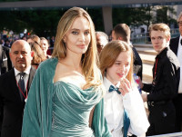アンジェリーナ・ジョリー＆ブラッド・ピットの娘ヴィヴィアン、父「ピット」姓を外す手続きを正式に開始