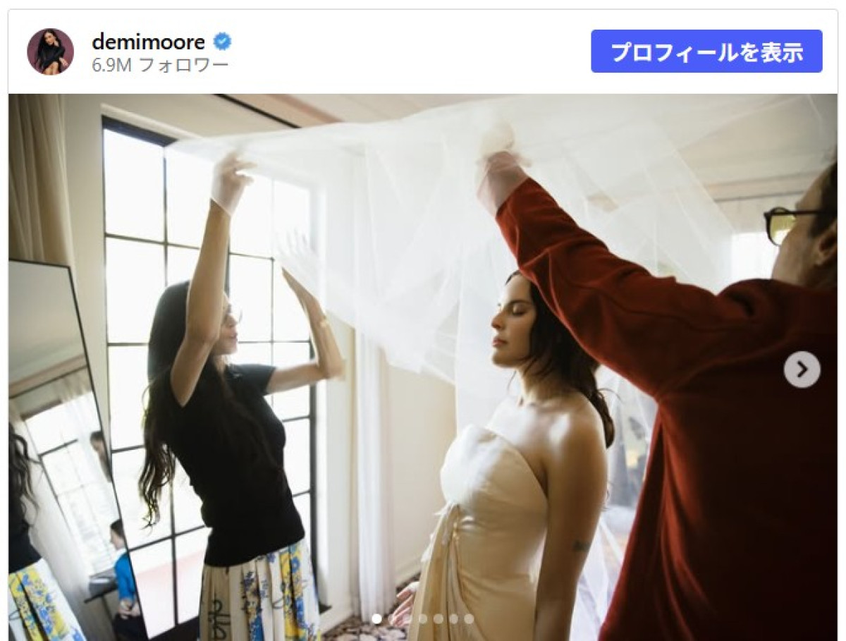 デミ・ムーア＆ブルース・ウィリスの娘タルーラが結婚　式にはブルースも参加