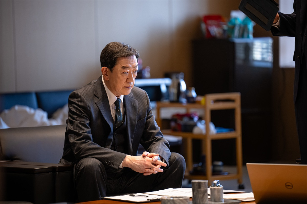 『VIVANT』“野崎”阿部寛、シンシー潜入の理由にネット騒然「大きな渦か…」「めちゃくちゃ壮大」（ネタバレあり）