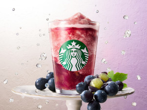スタバ、“巨峰”が主役の新作ビバレッジ8．17発売！　大人のフローズンティー＆香るソーダ