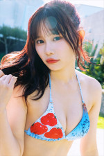 CANDY TUNE・村川緋杏、1st写真集『the Bibian』より