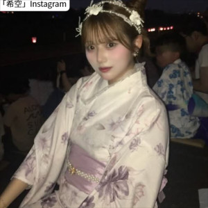 希空、ソロショット　※「希空」Instagram