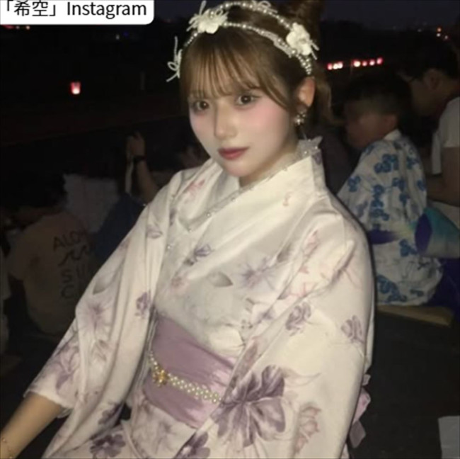希空、ソロショット　※「希空」Instagram