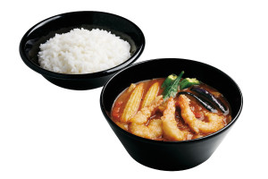 『VIVANT』×「ココイチ」がコラボ！　“ドラムの揚げあんぱん”はステッカー付き