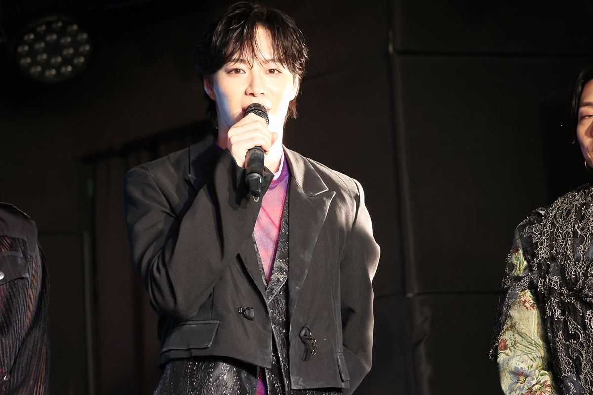 ミュージカル『HUNGER』阿部顕嵐、高橋駿一らが葛飾北斎の半生描く「自分と向き合って、必ずいいものに」