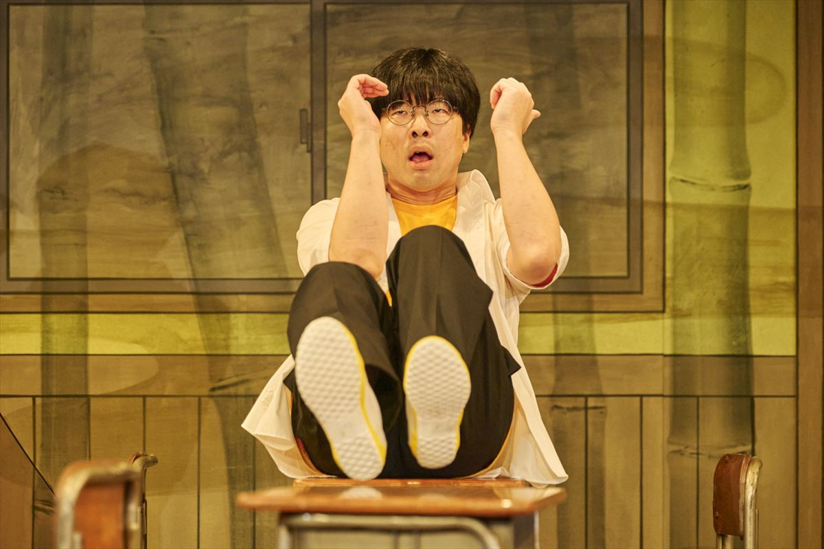 アナログスイッチ『転校生は、かぐや』開幕！　さえない男子高校生たちのもとに“月人”の少女が