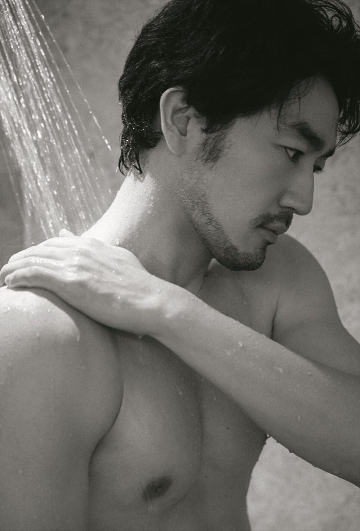 大谷亮平1st写真集『ROAD AHEAD』10月17日発売　収録カット＆メイキング映像解禁