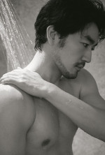 大谷亮平1st写真集『ROAD AHEAD』カット
