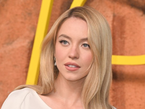 シドニー・スウィーニー、“ほぼ裸”で出演した広告が物議　SNSフォロワー20万人超失う