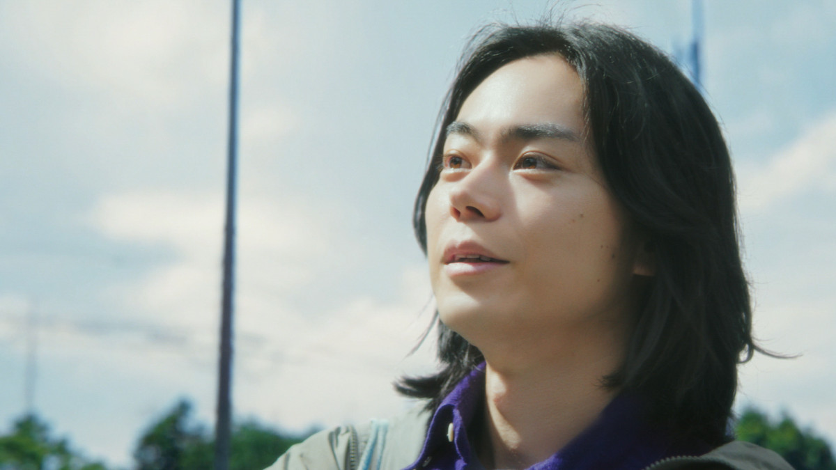 菅田将暉、セカストCMに初出演　恋人や家族との休日をリアルに描く