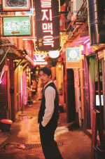 大谷亮平1st写真集『ROAD AHEAD』カット