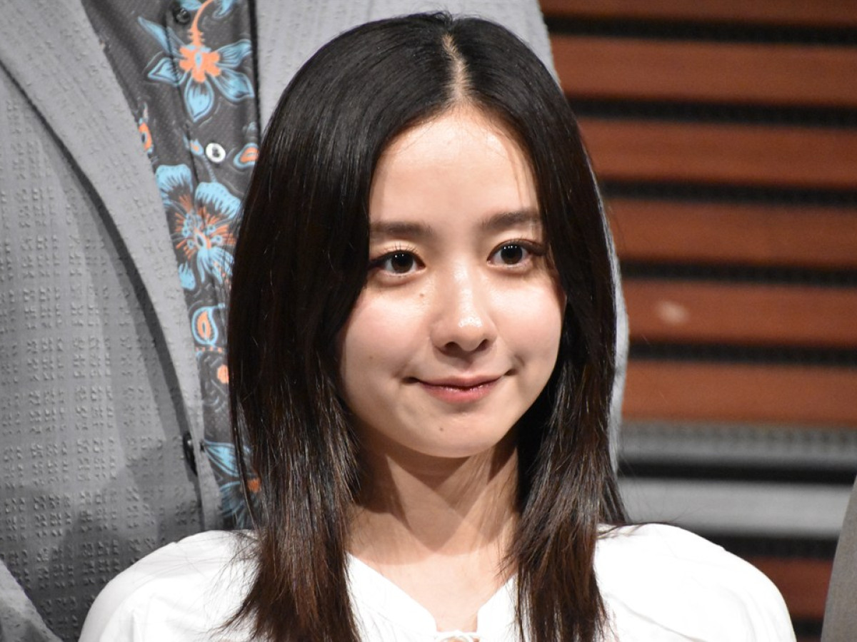 広瀬アリス、中条あやみも　日テレ『アナザースカイ』歴代MC美女13人プレイバック！