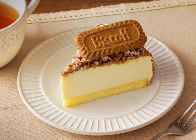 銀座コージーコーナー“ご褒美チーズケーキ”が登場！　「ロータス ビスコフ」やラムレーズンを使用