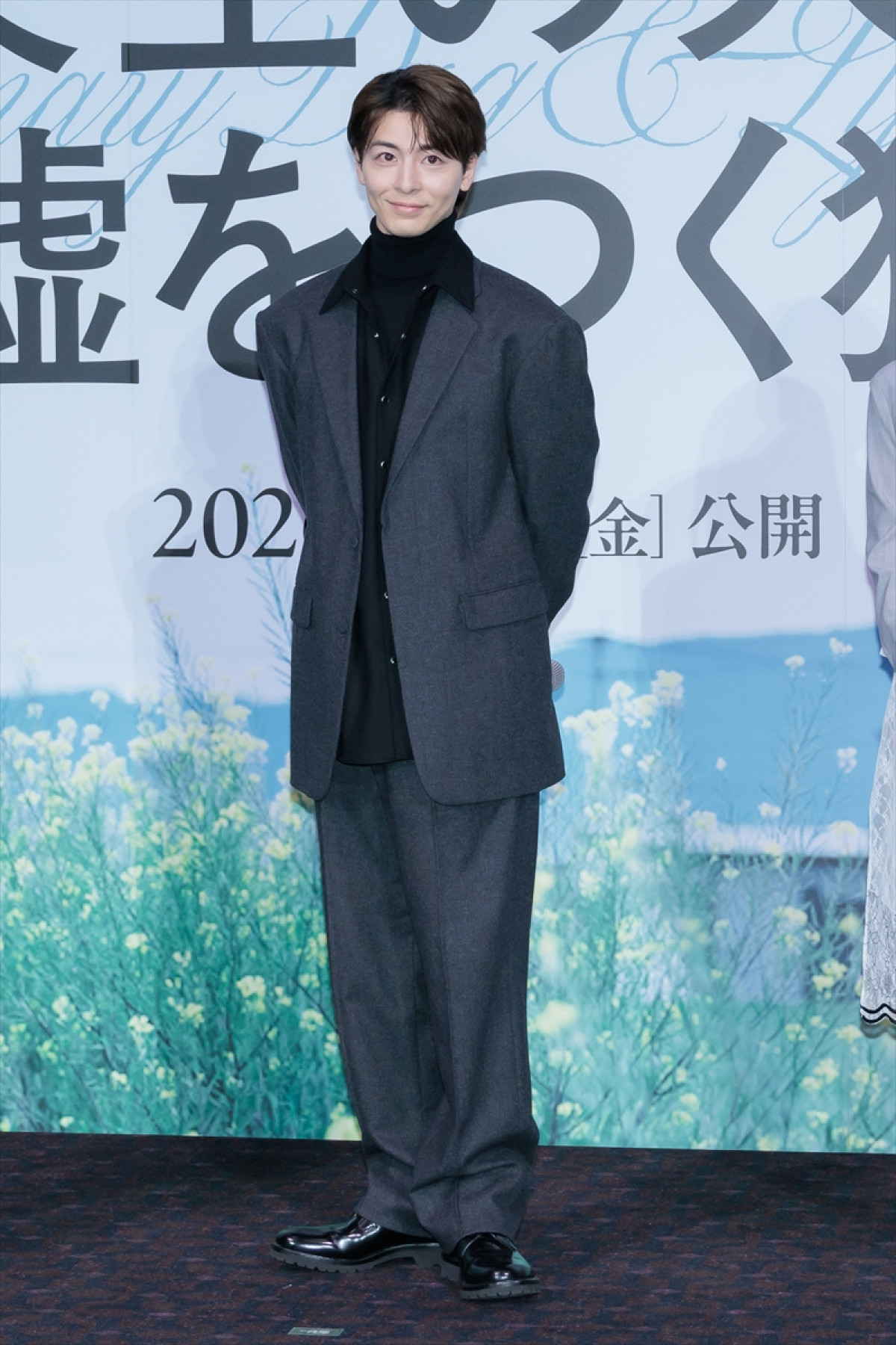 伊藤万理華、深川麻衣との親交深める「まいまいの犬と仲良くなりたい」「家族丸々で行きたい」「静岡まで行く」