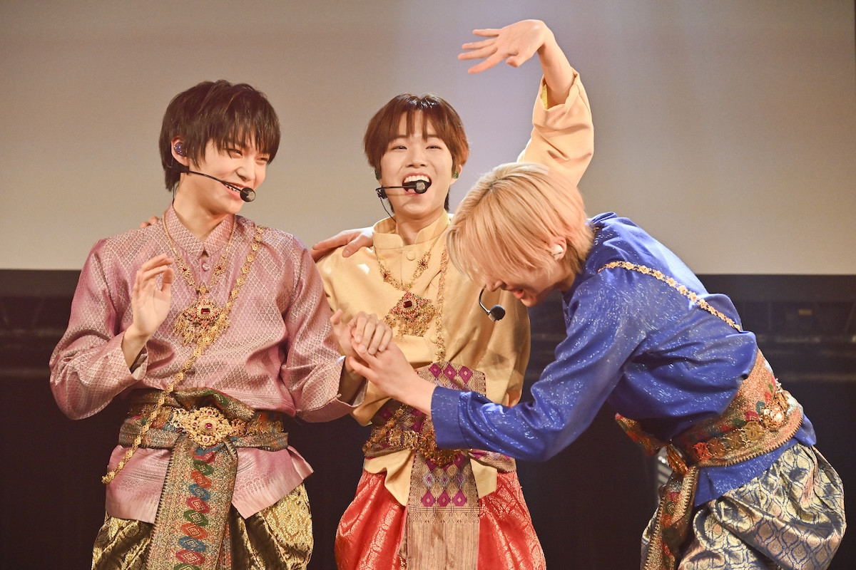 『DREAM STAGE』“吾妻”中村倫也、手作り鍋にツッコミ続々「色が気になるw」「ジャイアン飯すぎるww」