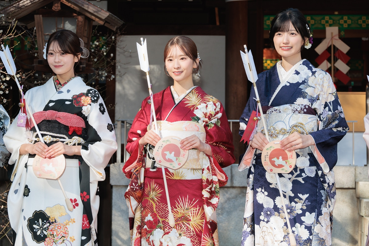 乃木坂46・菅原咲月、瀬戸口心月らが新成人 振り袖姿で新年の抱負を語る「“パカラッパカラッ世代”です」
