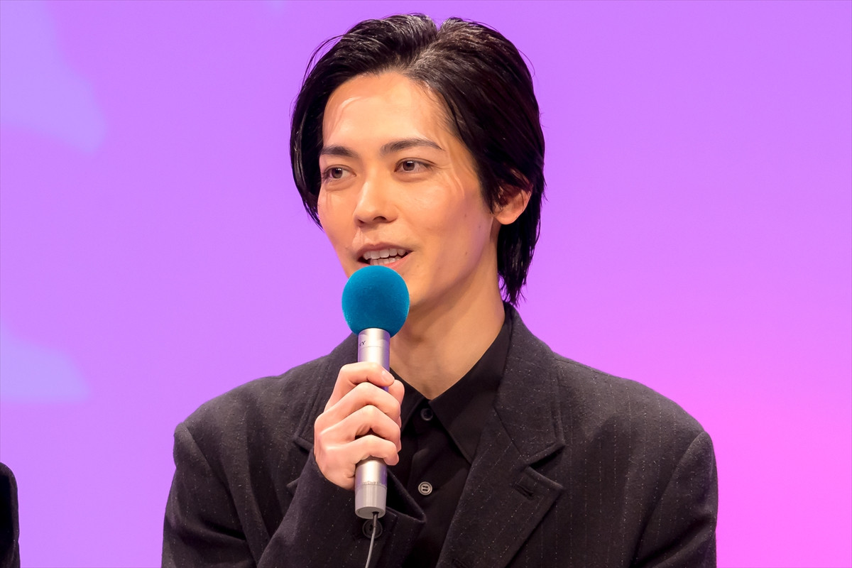 宮本茉由、戸塚祥太ら共演者から絶賛される「ナチュラルボーン女神」