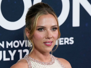 スカーレット・ヨハンソンら700人超のアーティストが反AIを訴える