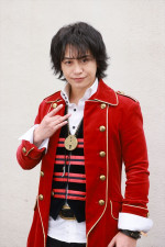 Vシネクスト『ナンバーワン戦隊ゴジュウジャー VS ブンブンジャー』に出演する小澤亮太