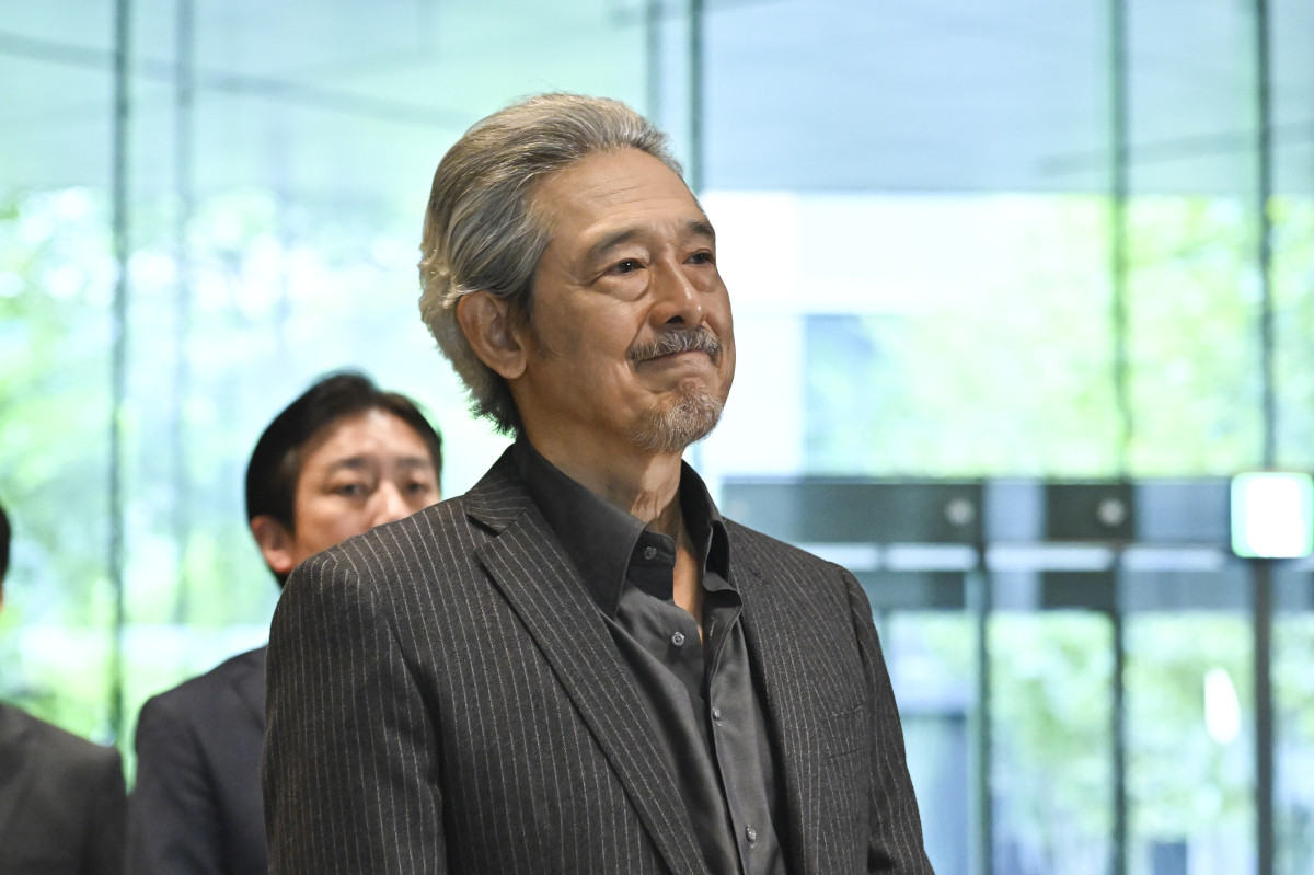 斉藤由貴＆鶴見辰吾、中村倫也主演『DREAM STAGE』ゲストに！　1話で重要な役割果たす