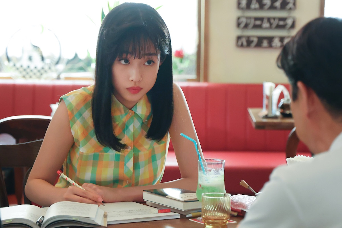 『不適切にもほどがある！』SP 朝ドラ共演者の濃厚ラブシーンにツッコミ続々「濃い絵面」「複雑すぎるw」