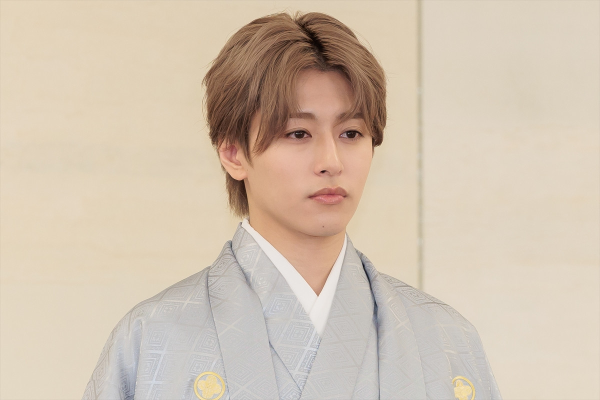 生見愛瑠「『見ない日ないね』と言われる人になりたい」　高石あかり、上坂樹里らエイベックス所属タレントと晴れ着お披露目