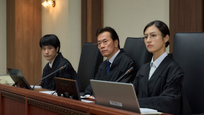 ドラマ10『テミスの不確かな法廷』第3話より