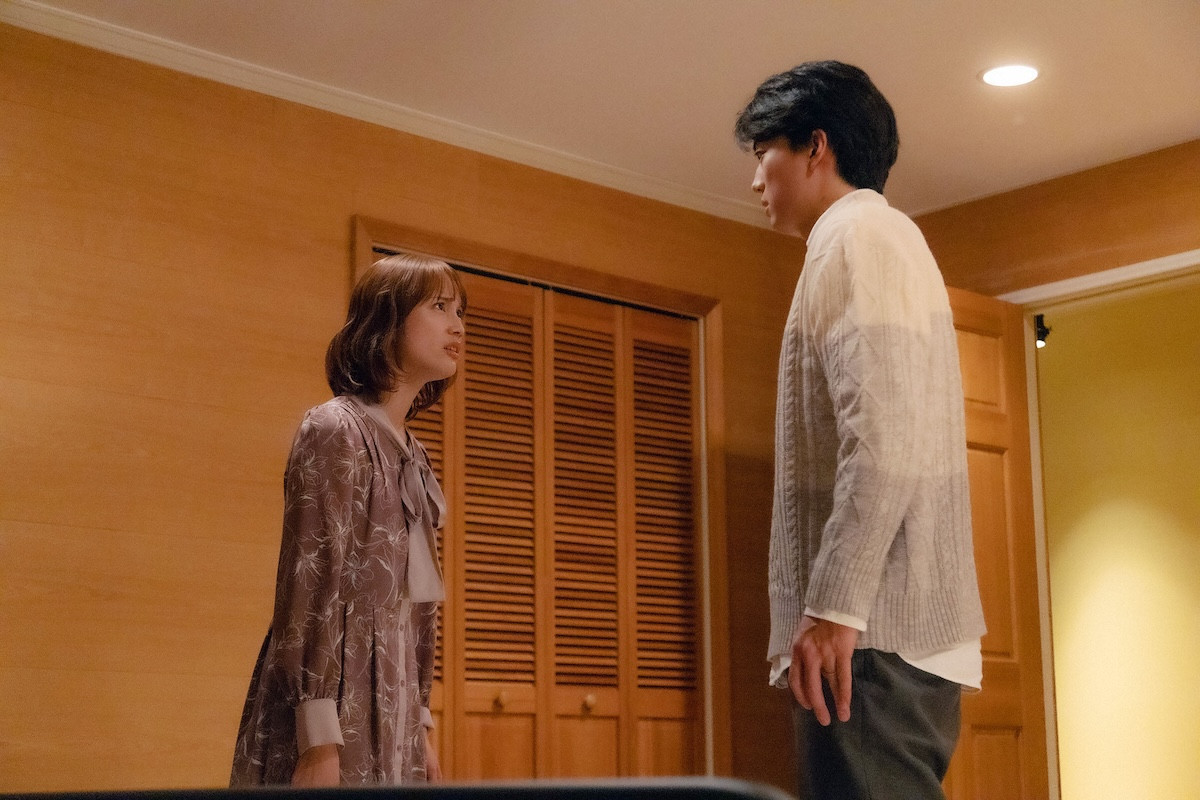 『略奪奪婚』第4話 “千春”内田理央、“えみる”中村ゆりかの裏の顔を知るため“ある男”に接近