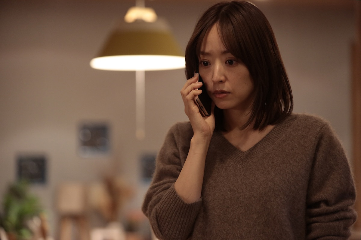 『再会～Silent Truth～』第6話 同級生たちがかつて遺体を発見した森の中へ