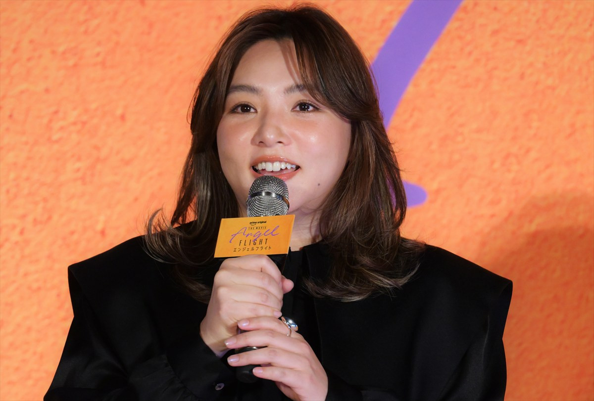 米倉涼子、『エンジェルフライトTHE MOVIE』イベントに登場　遠藤憲一の言葉に瞳を潤ませる