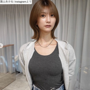 瀧山あかね 、ソロショット　※「瀧山あかね 」Instagram