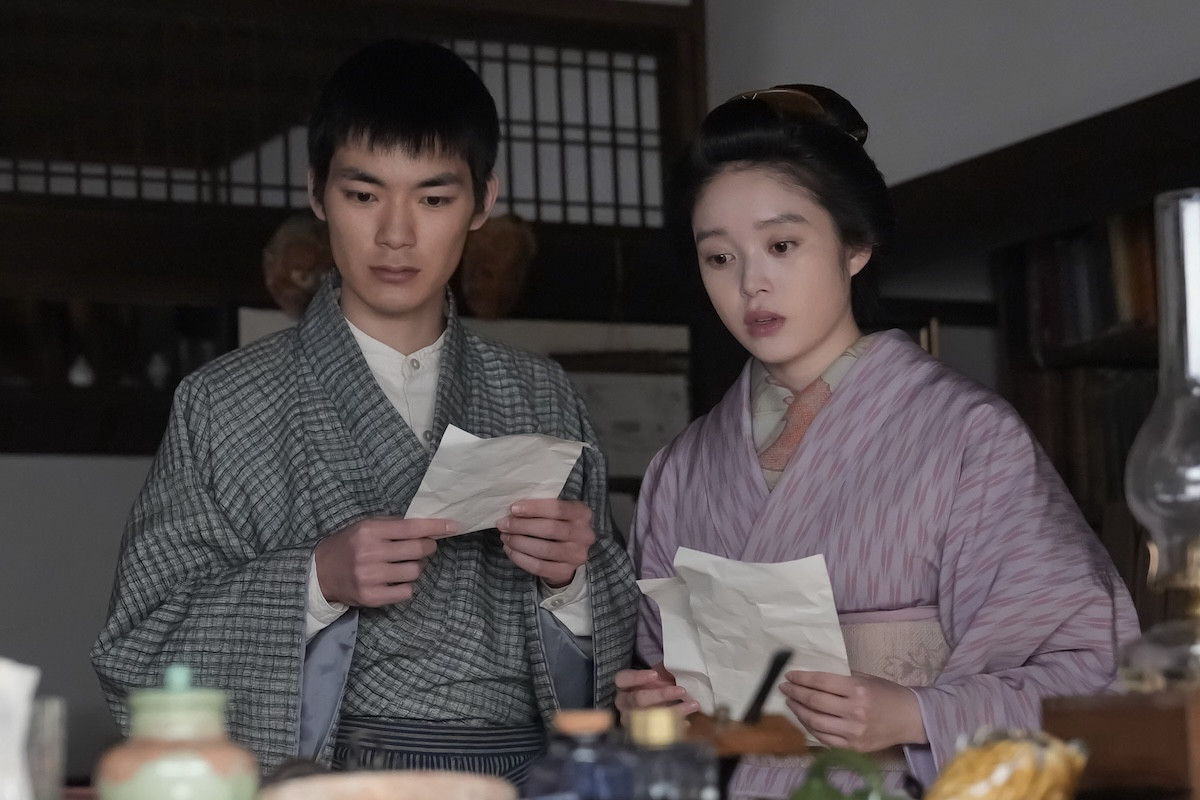 明日の『ばけばけ』“トキ”高石あかり、“ヘブン”トミー・バストウの執筆活動がうまくいっていないことを知る