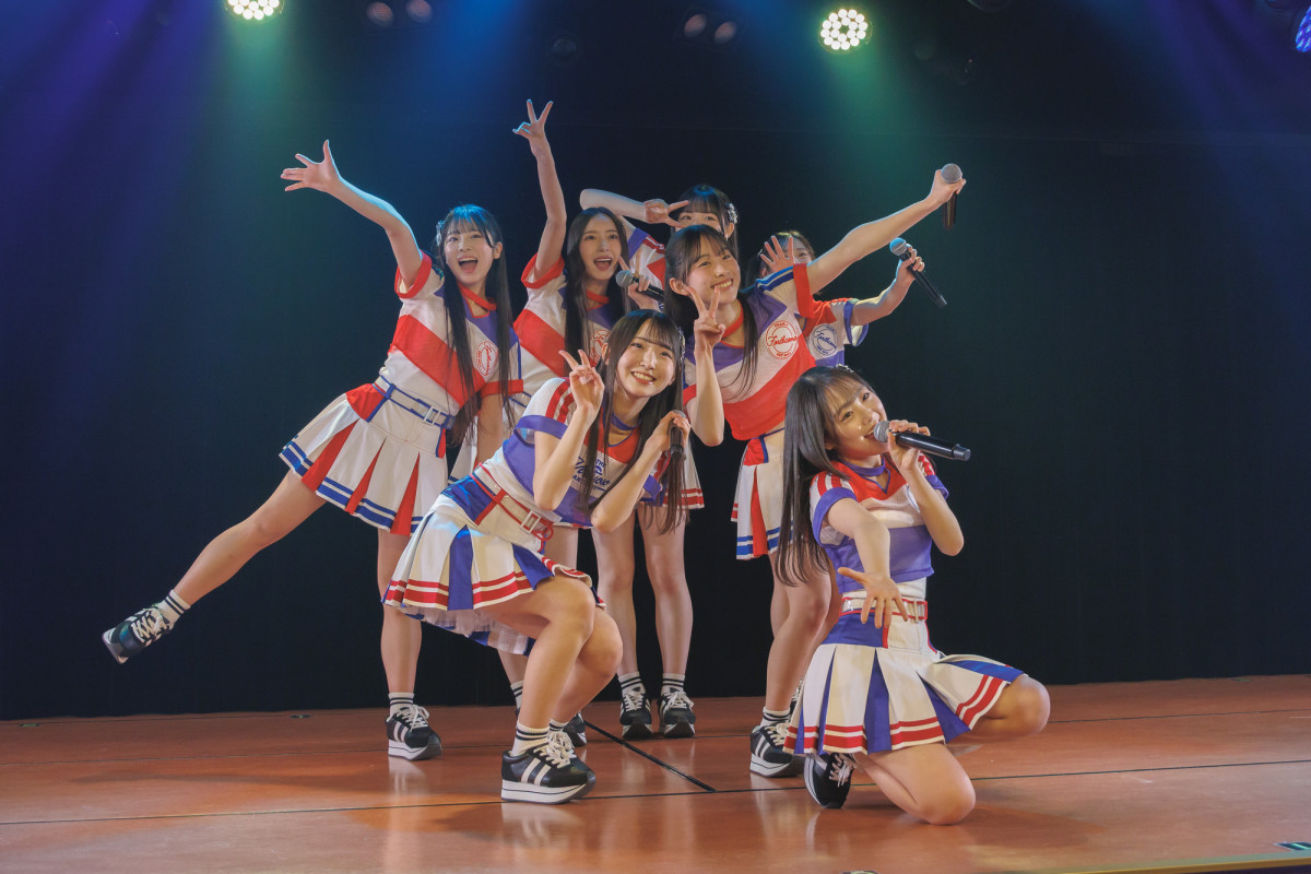 AKB48、21期研究生が劇場デビュー「大きな夢を追いかけていきたい」東京ドームへの思い語る