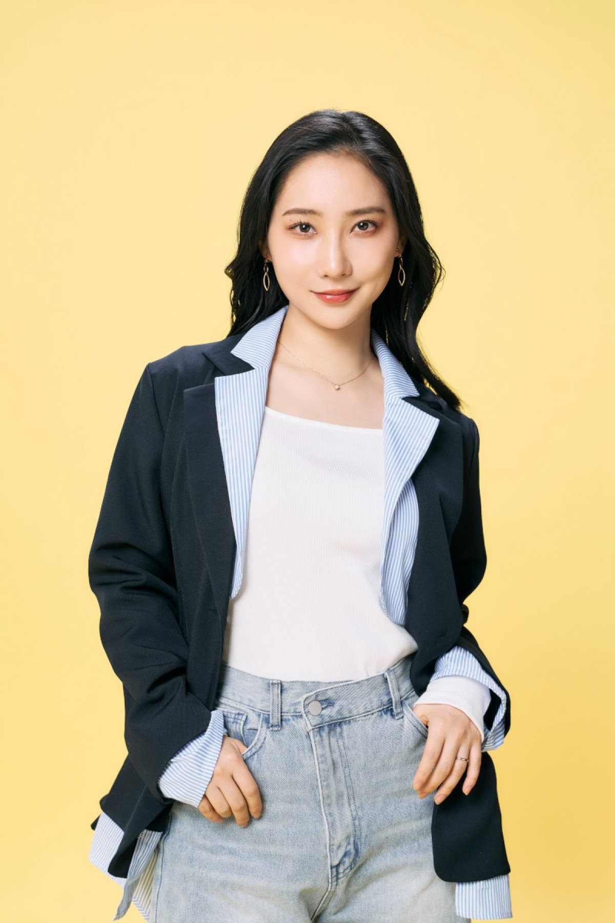 ドラマ『時すでにおスシ!?』追加キャストに佐野史郎、ファーストサマーウイカら発表　“鮨アカデミー”で出会うクラスメイト役に