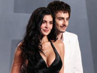 アカデミー賞アフターパーティーに登場したティモシー・シャラメ＆カイリー・ジェンナー