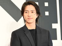 映画『正直不動産』キックオフ地鎮祭＆完成報告≪正直≫会見に出席した山下智久