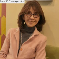 柏木由紀子、ソロショット　※「柏木由紀子」Instagram