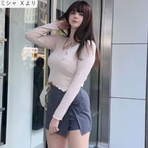 ミシャ、ソロショット　※「ミシャ」X