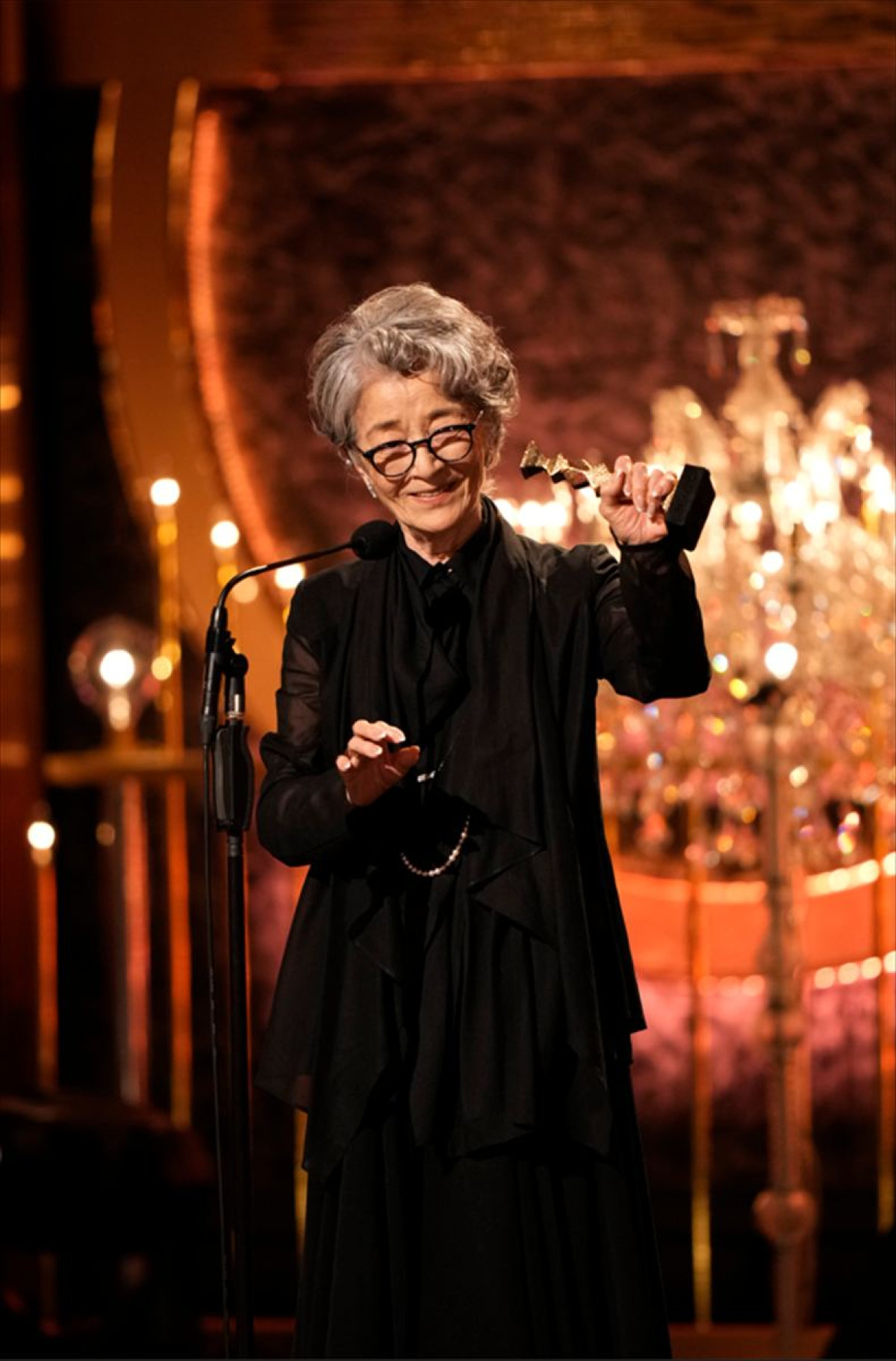 ＜第49回日本アカデミー賞＞倍賞千恵子、『TOKYOタクシー』で45年ぶり2度目の最優秀主演女優賞を受賞！