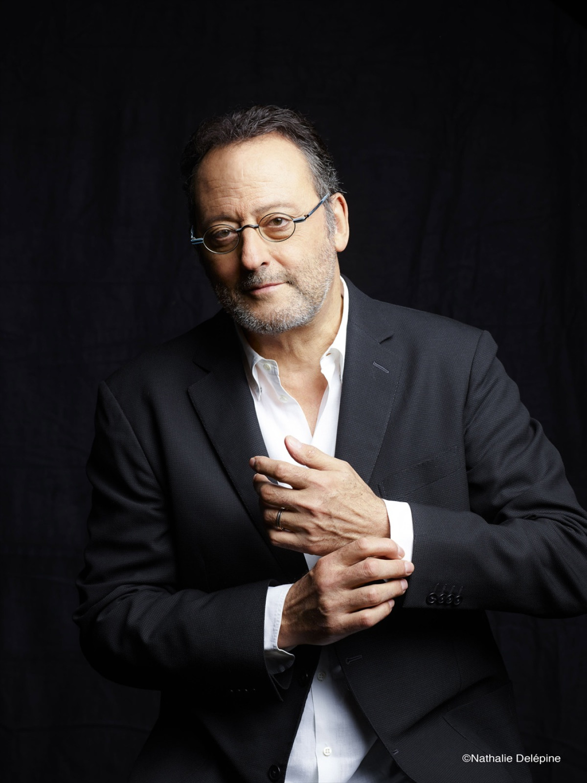 ジャン・レノの自叙伝的一人舞台『らくだ』が日本で世界初演！　5月より全国11都市で上演決定