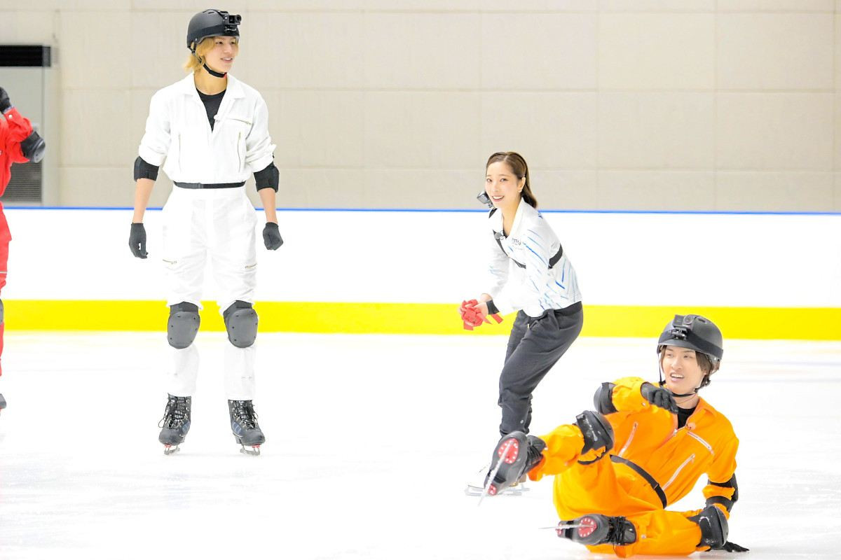 りくりゅうペア、バラエティ初出演でSnow Manと氷上バトル！　今夜『それスノ』3時間SP