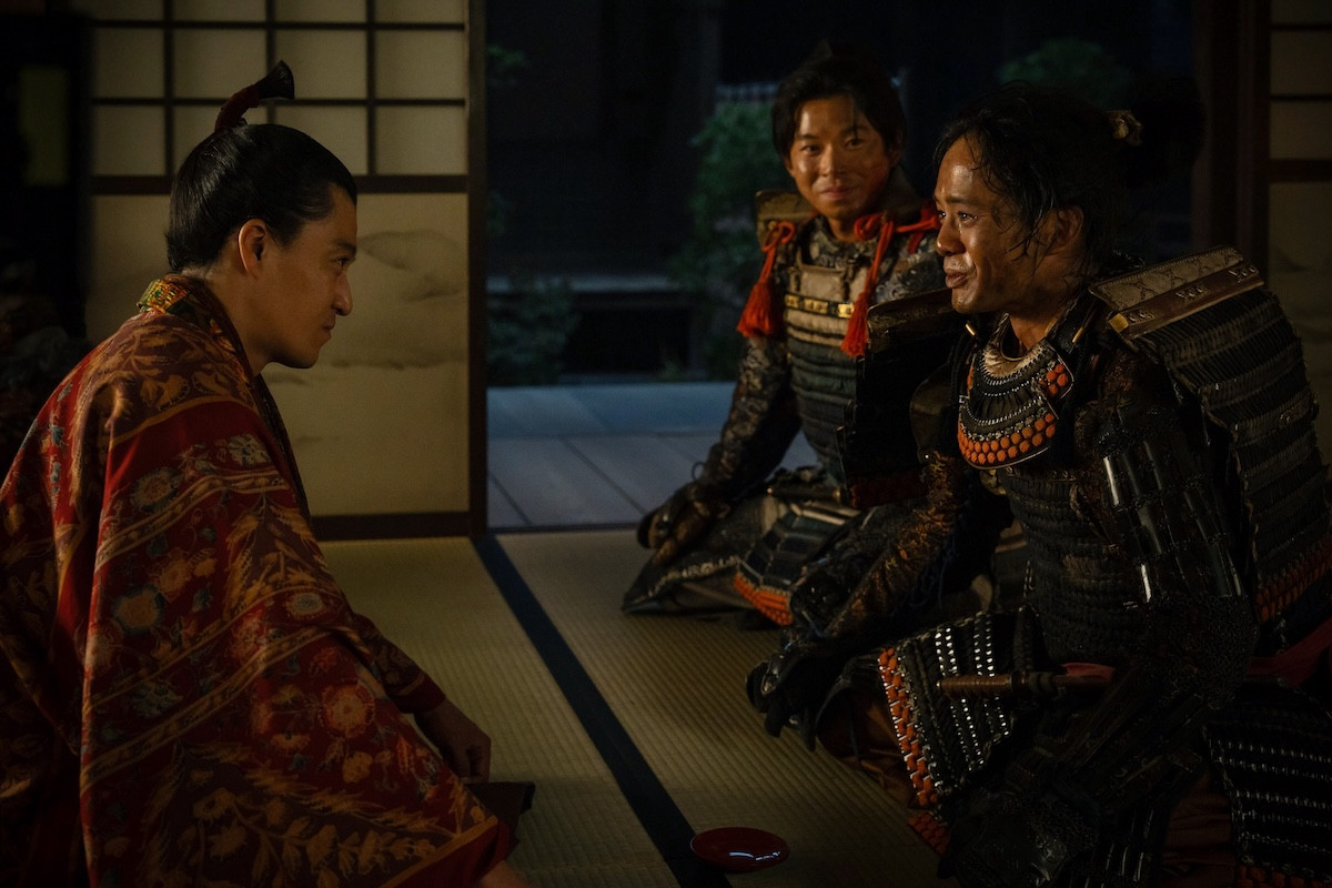 『豊臣兄弟！』“信長”小栗旬、“藤吉郎”池松壮亮の捨て身すぎる行動にあ然　ネットも衝撃「すごい忠誠心」「覚悟決まりすぎ」