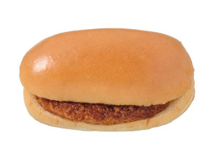 「セブンイレブン」人気パンが100円に！　こだわりソースの“コロッケパン”など3日間＆朝限定で割引