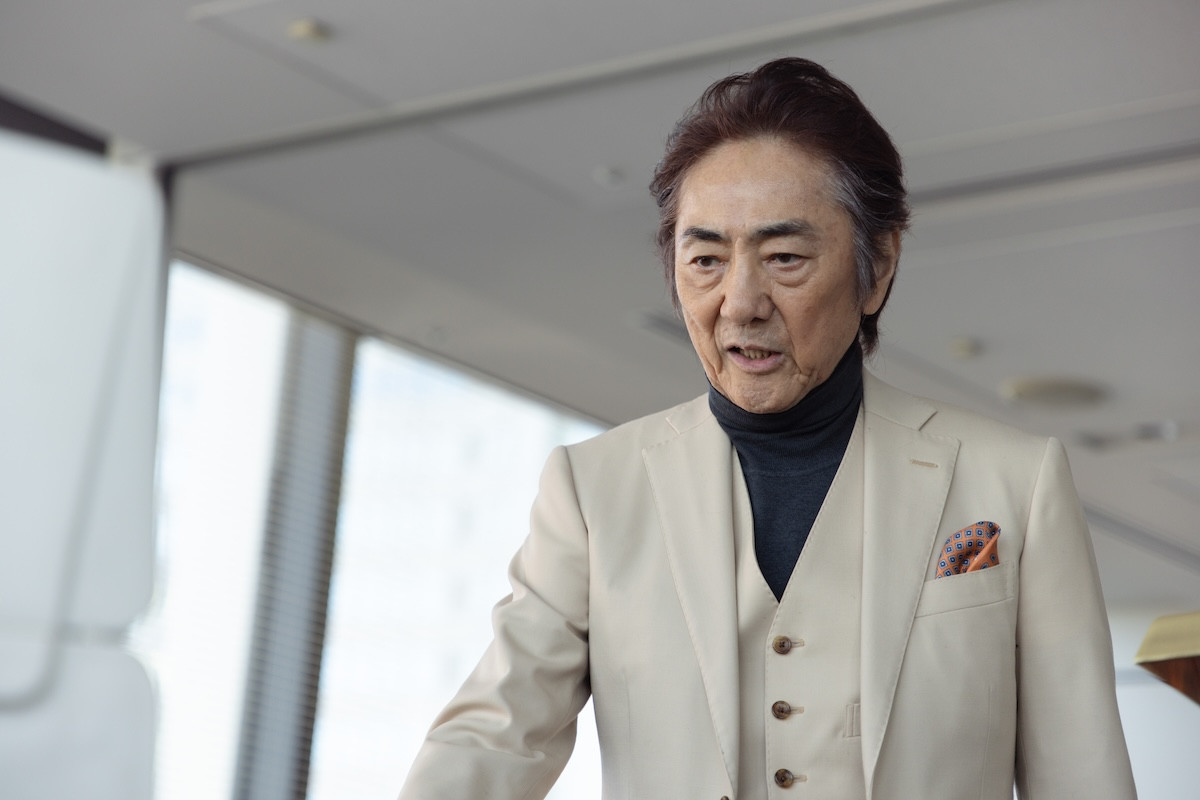 高橋一生が“究極の二役”に挑む！　転生ヒューマンドラマ『リボーン ～最後のヒーロー～』今夜スタート