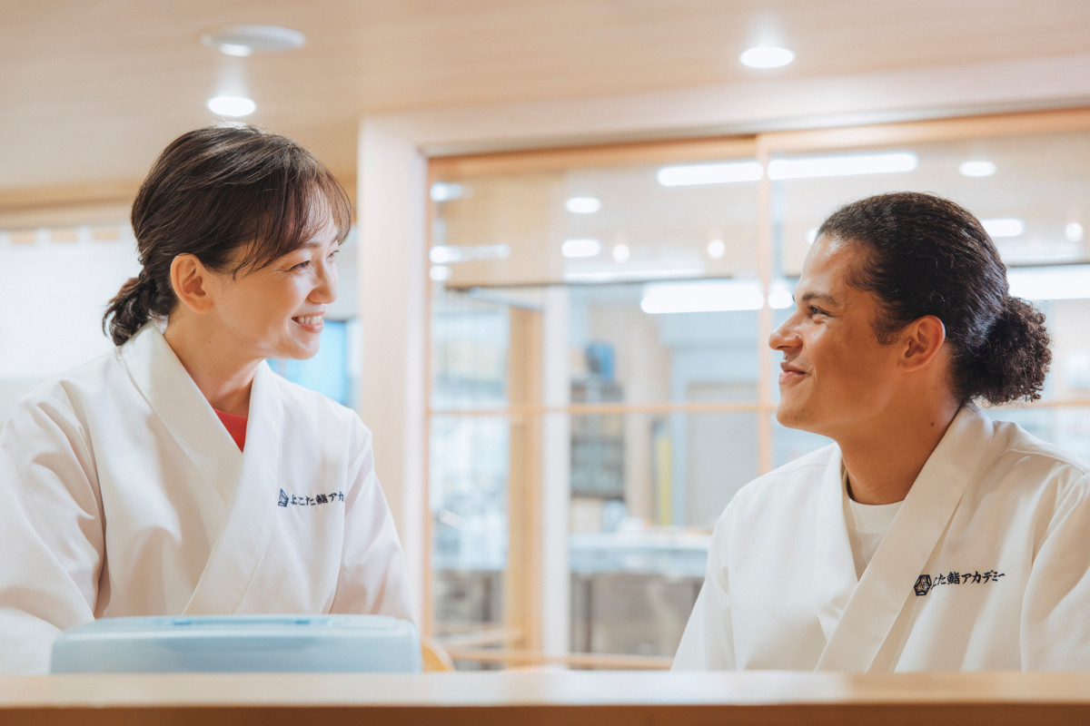 『時すでにおスシ!?』第4話　“みなと”永作博美、ある後悔のことを思い出す